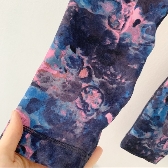 LULULEMON blue purple print cottons leggings 4 - Picture 6 of 8